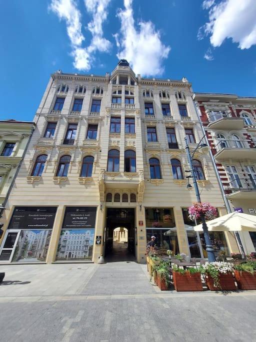Sloneczna Klimatyzowana Kawalerka W Sercu Miasta - Piotrkowska 37 Λοτζ Εξωτερικό φωτογραφία